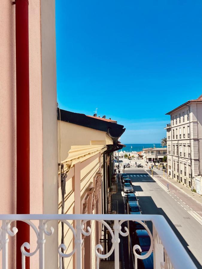 A Casa Di Mario E Nene Bed and Breakfast Βιαρέτζιο Εξωτερικό φωτογραφία