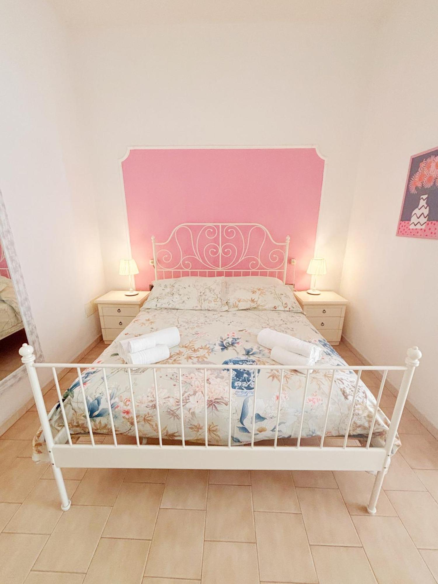 A Casa Di Mario E Nene Bed and Breakfast Βιαρέτζιο Εξωτερικό φωτογραφία