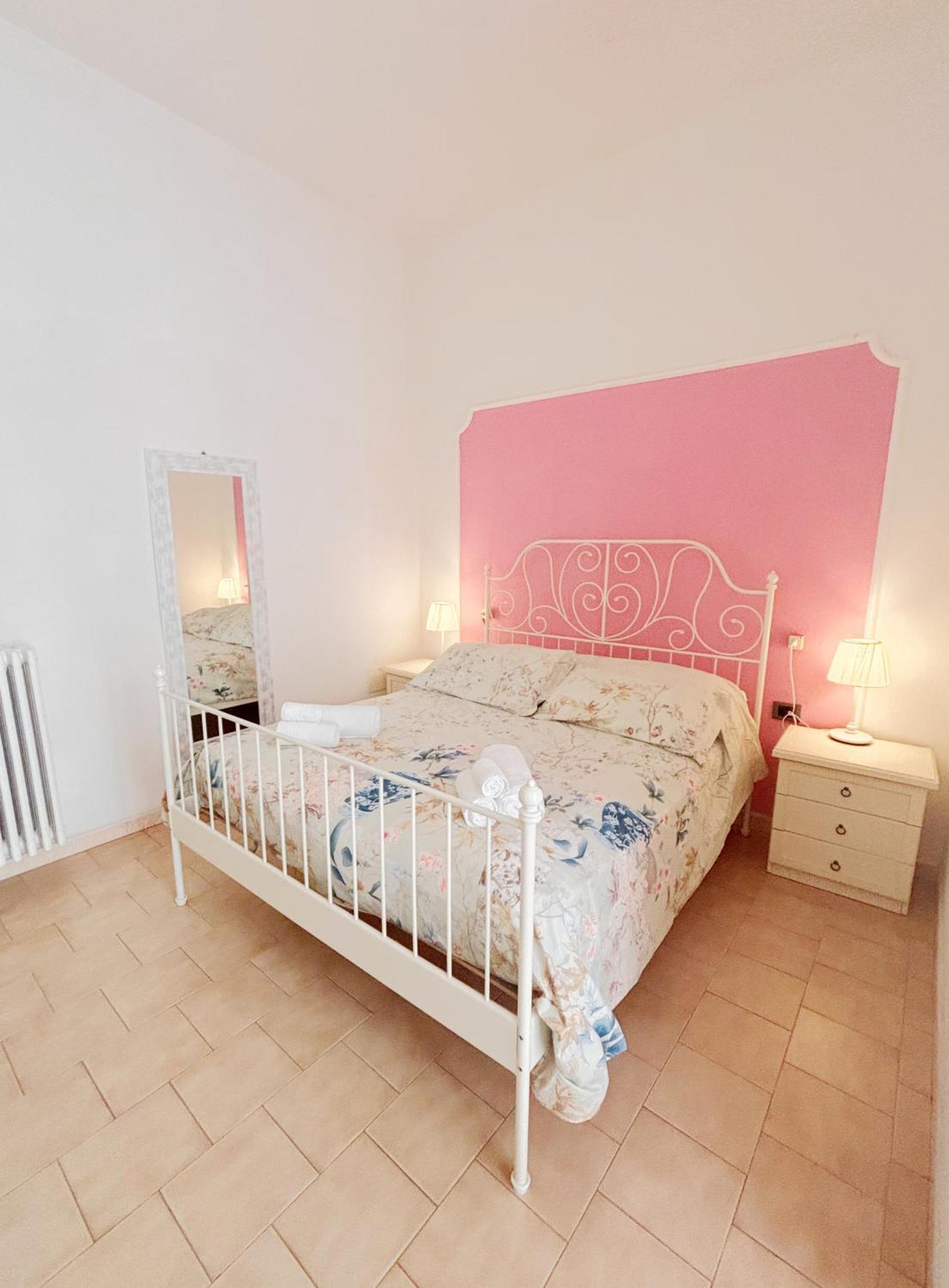 A Casa Di Mario E Nene Bed and Breakfast Βιαρέτζιο Εξωτερικό φωτογραφία