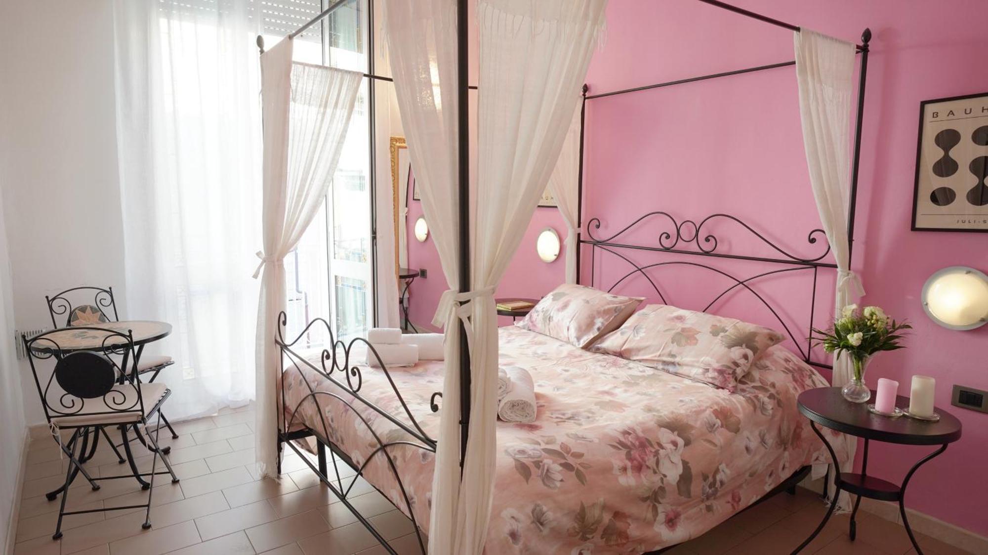 A Casa Di Mario E Nene Bed and Breakfast Βιαρέτζιο Εξωτερικό φωτογραφία