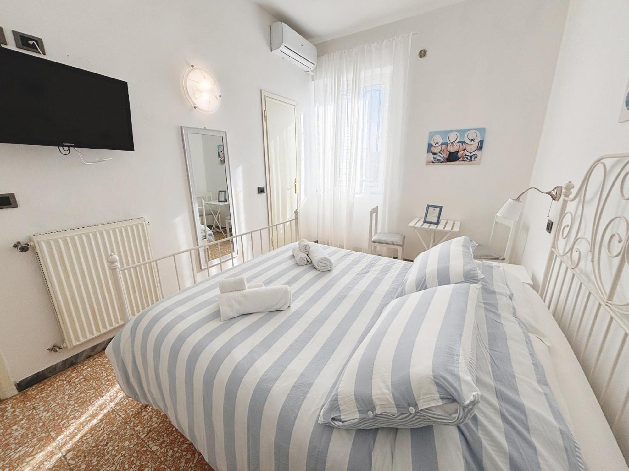 A Casa Di Mario E Nene Bed and Breakfast Βιαρέτζιο Εξωτερικό φωτογραφία
