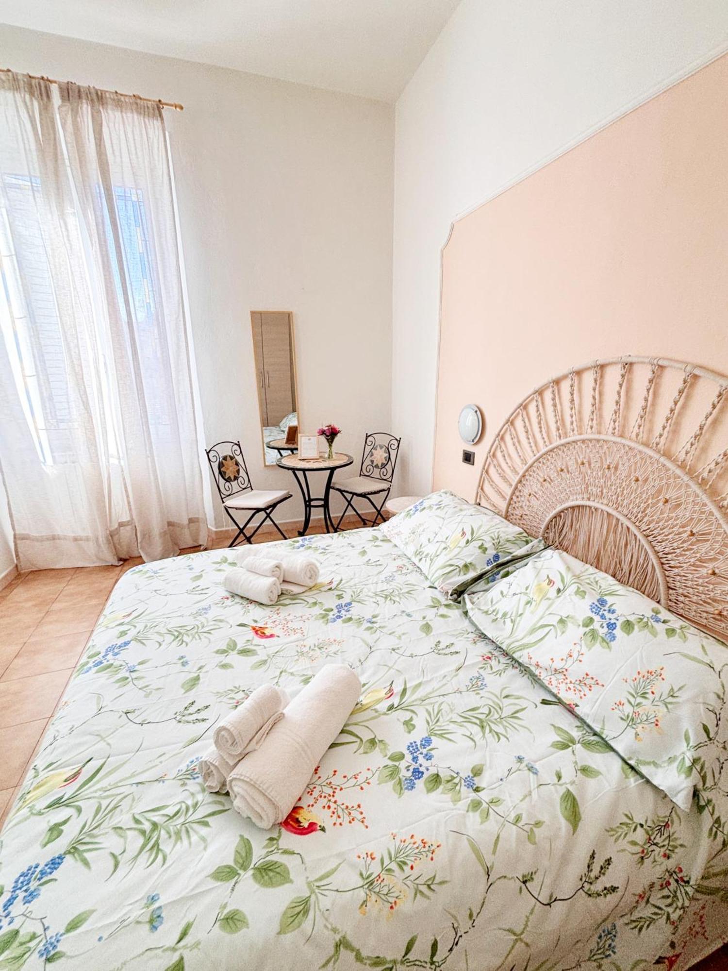 A Casa Di Mario E Nene Bed and Breakfast Βιαρέτζιο Εξωτερικό φωτογραφία