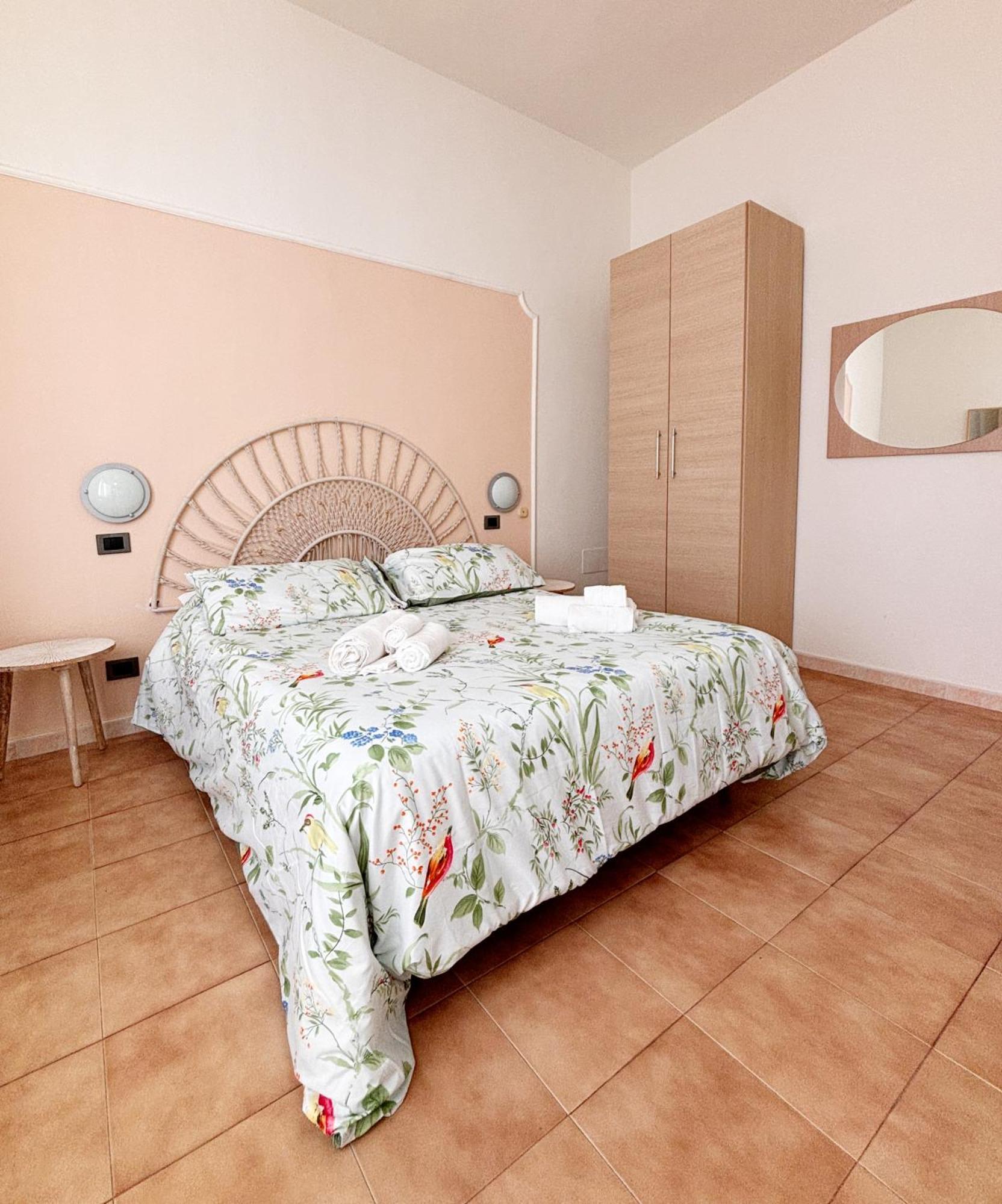 A Casa Di Mario E Nene Bed and Breakfast Βιαρέτζιο Εξωτερικό φωτογραφία
