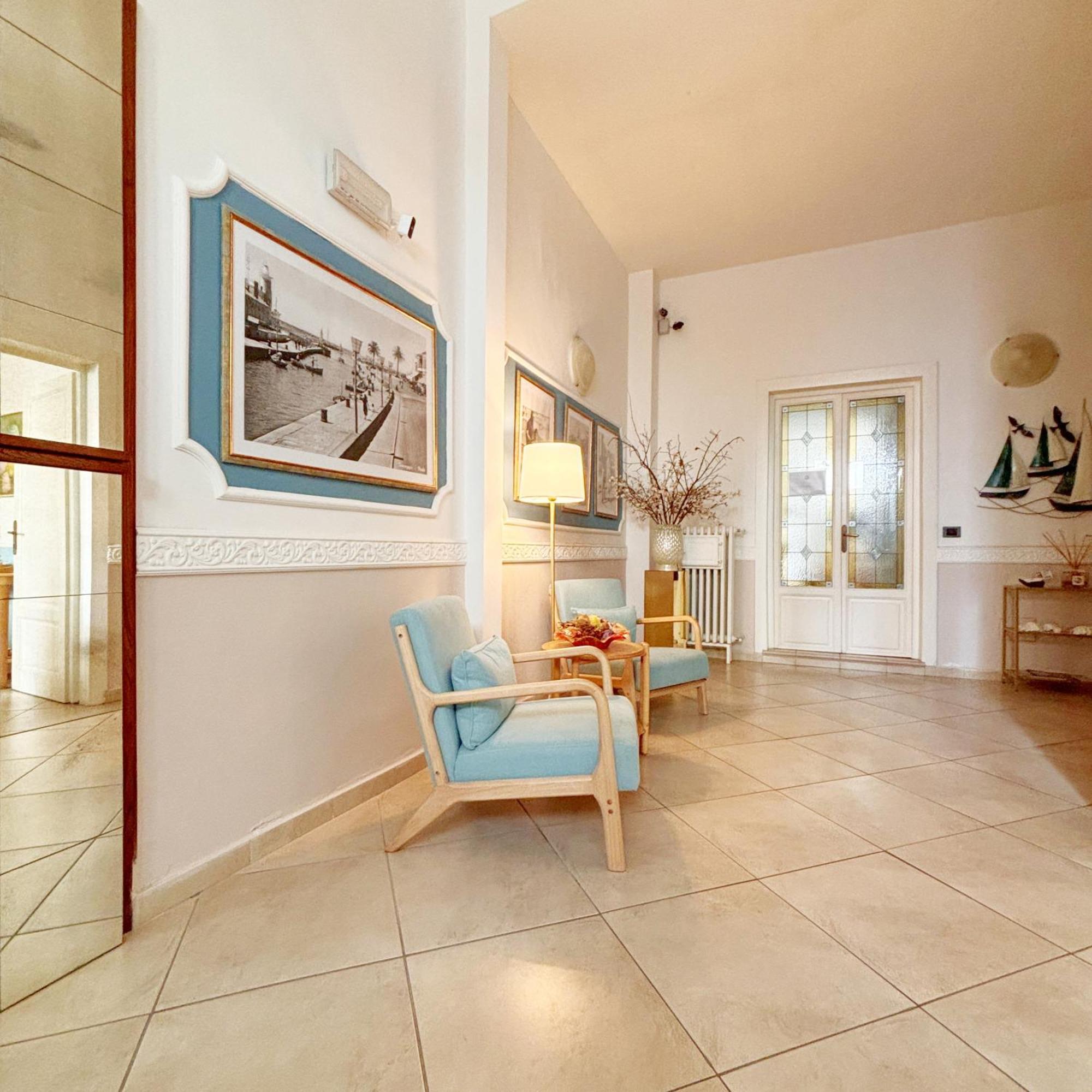 A Casa Di Mario E Nene Bed and Breakfast Βιαρέτζιο Εξωτερικό φωτογραφία